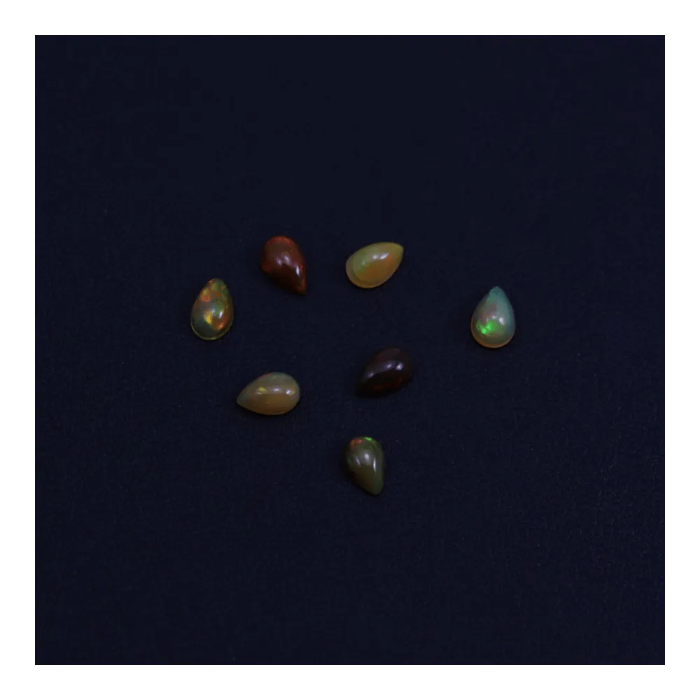 Cabochon opale ethiopian goutte 4x6mm x 1pc