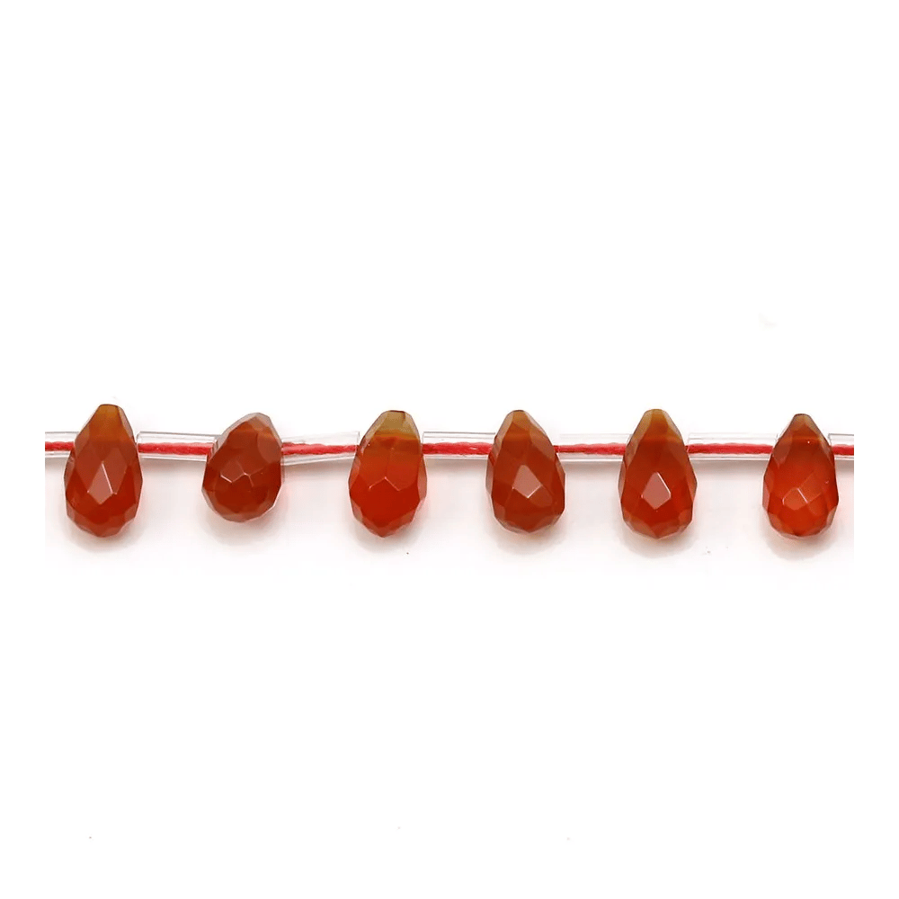 Agate rouge, en forme de goutte facetté 6x9mm x 4pcs