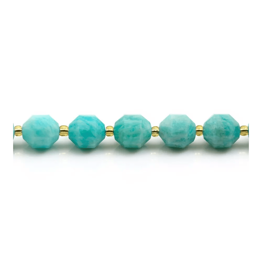 Amazonite ,en forme d'octogonal facette sur fil 10mm x 40cm