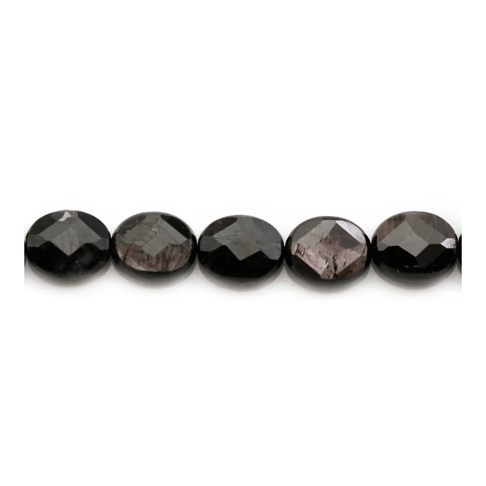 Hypersthene, en forme de oval facetté 8x10mm x 39cm