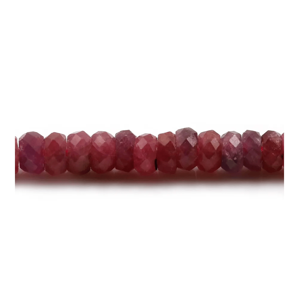 Rubis rouge,en forme de rondelle facette 3x5mm x 40cm