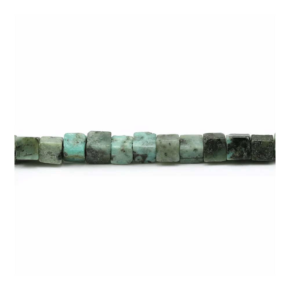 Turquoise africaine de forme carré 4mm x 40 cm