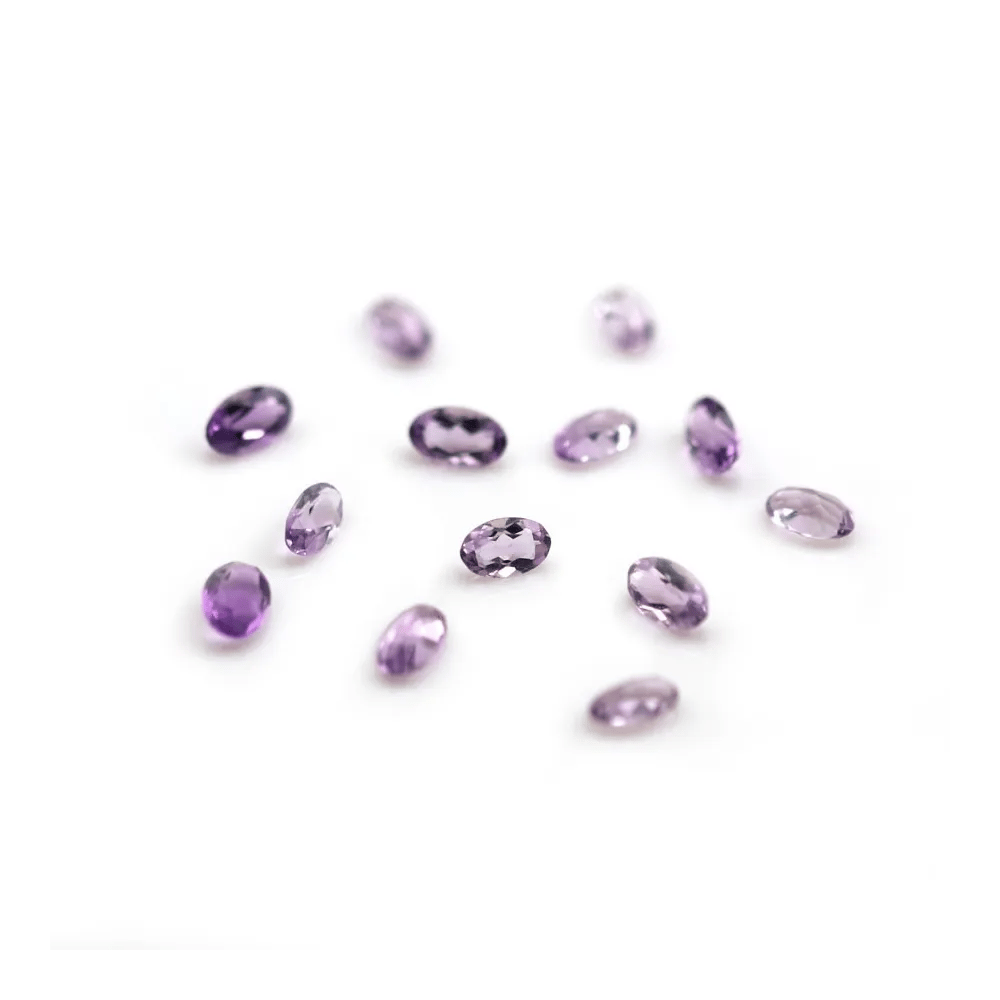 Cabochon en améthyste ovale facette  4x6mm x 1pc