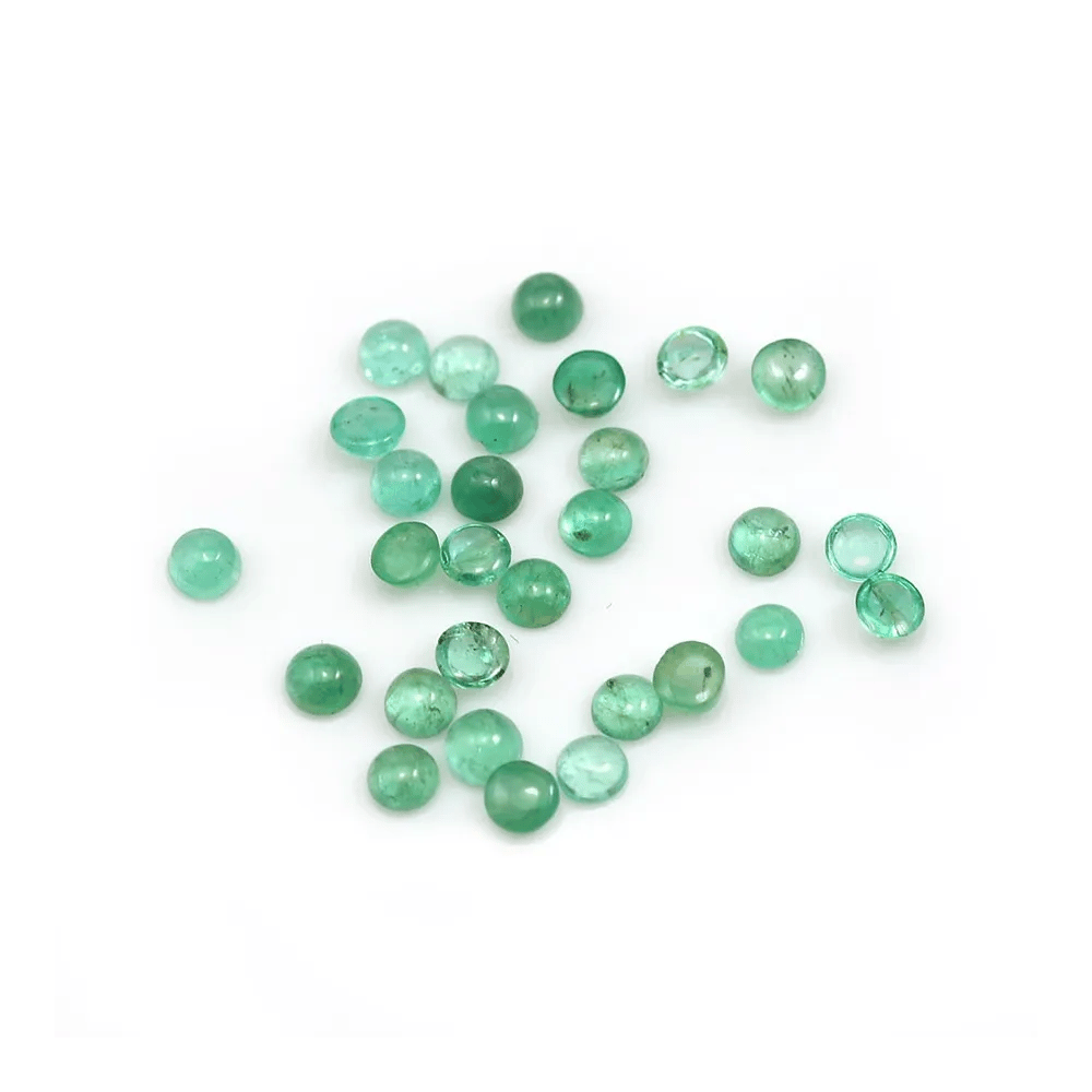Green emerald cabochon, in round shape x 1pc