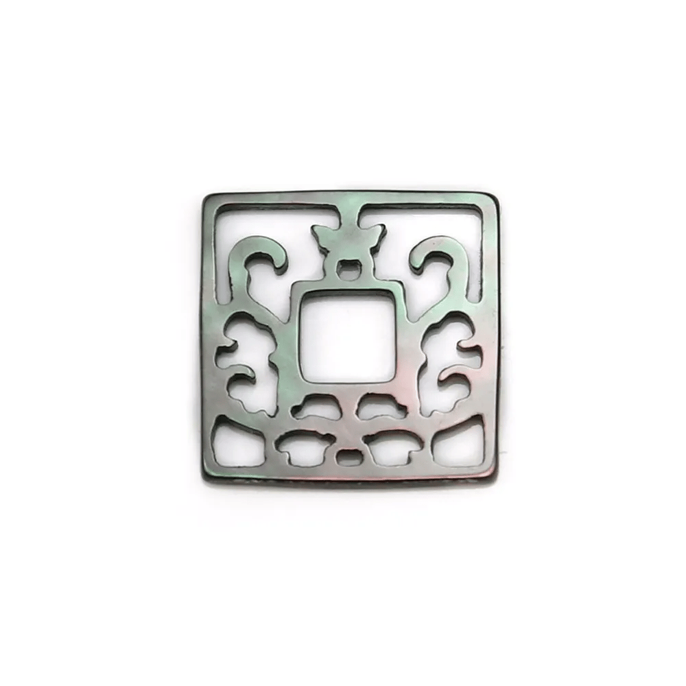 Nacre blanche carrée ajourée 18mm x 1pc
