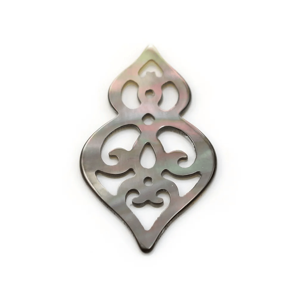 Natural shell ''Flower'' in a bag 15mm x 1pc