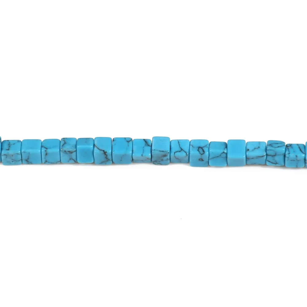 Turquoise reconsitituée, en forme de cube 4mm x 40cm