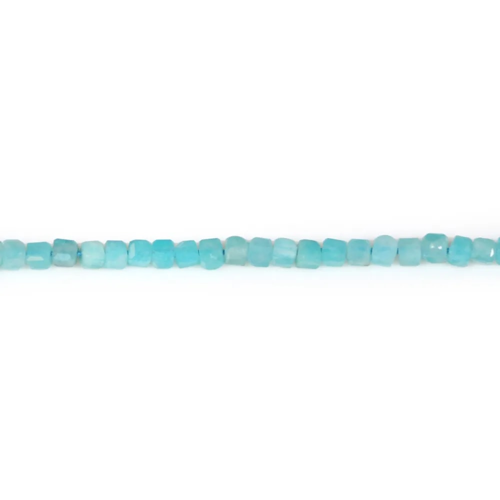 Amazonite du Pérou, en forme de cube facette 2mm x 40cm