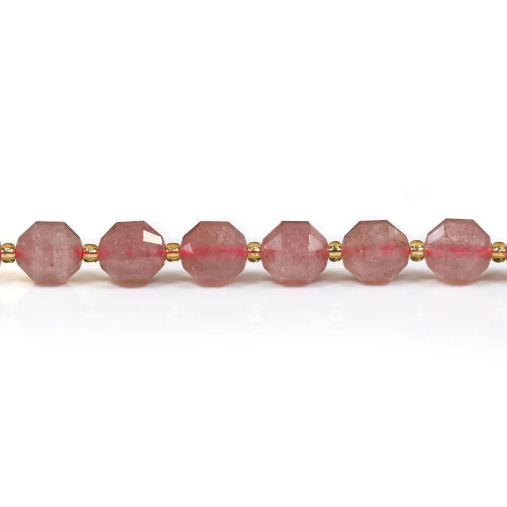 Quatz fraise,en forme d'octogonal facette sur fil 10mm x 40cm