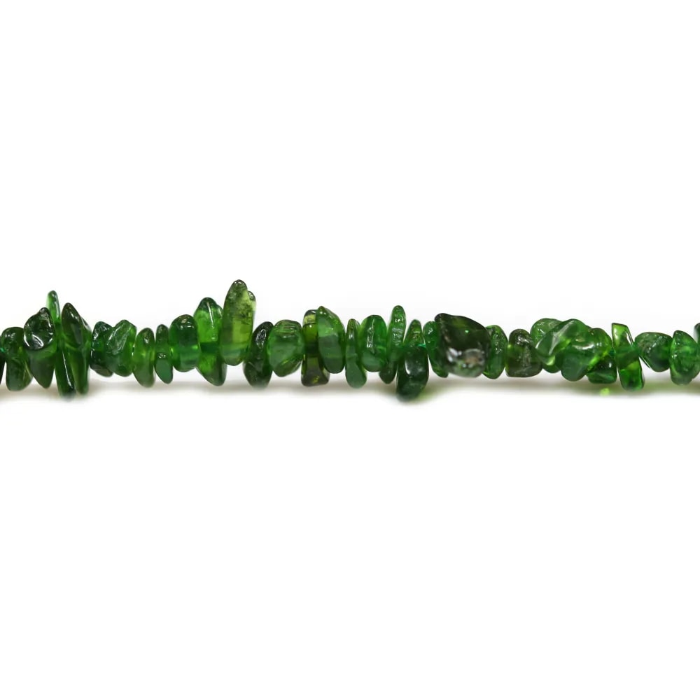 Tsavorite en forme chips A+ x 40cm