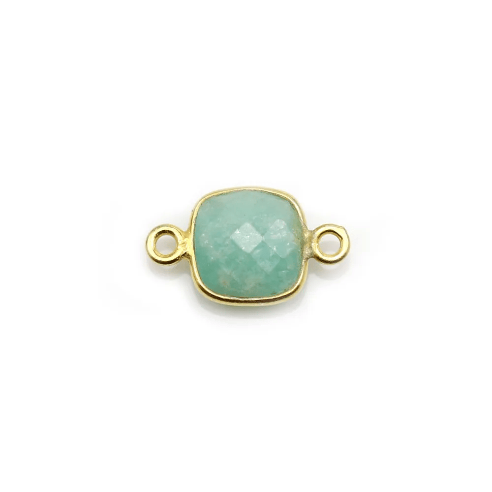 Amazonite carré facettée sertie sur argent doré 9mm, 2 anneaux x 1pc