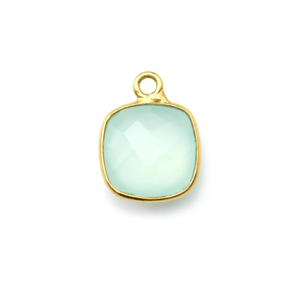 Faceted cushion chalcedony set in gold-plated silver 11mm x 1pc
