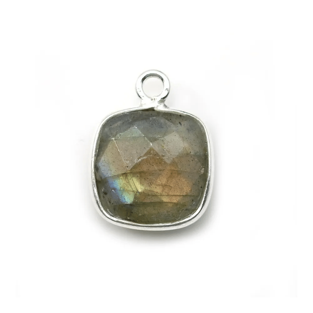 Labradorite coussin facette sertie sur argent 925 11mm x 1pc