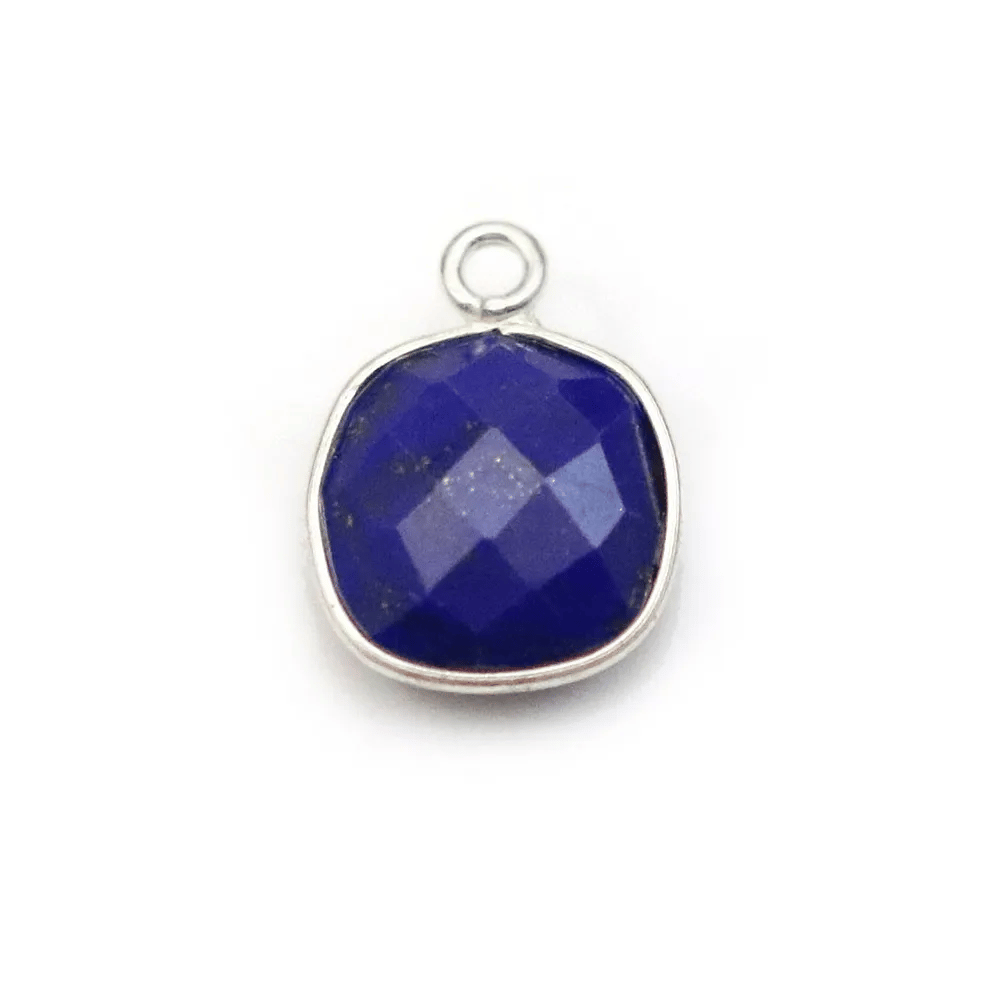Lapis lazuli de forme carré,1 anneau, serti en argent, 11mm x 1pc