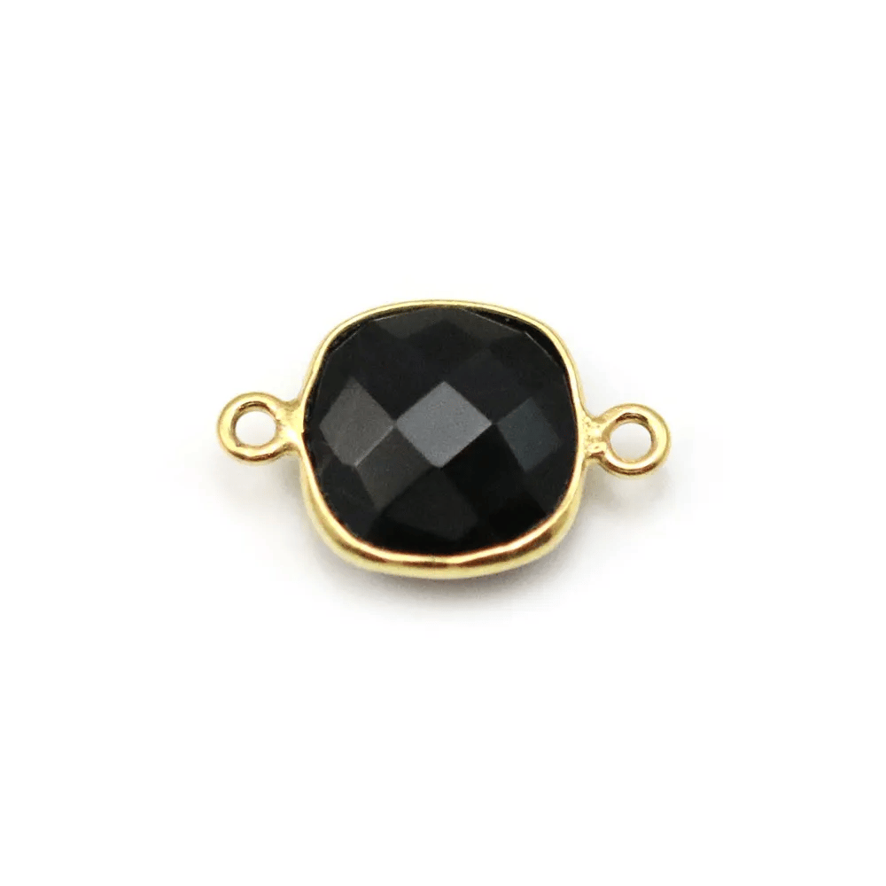 Agate noir de forme carré, 2 anneaux, serti en argent 925 doré à l'or fin, 11mm x 1pc