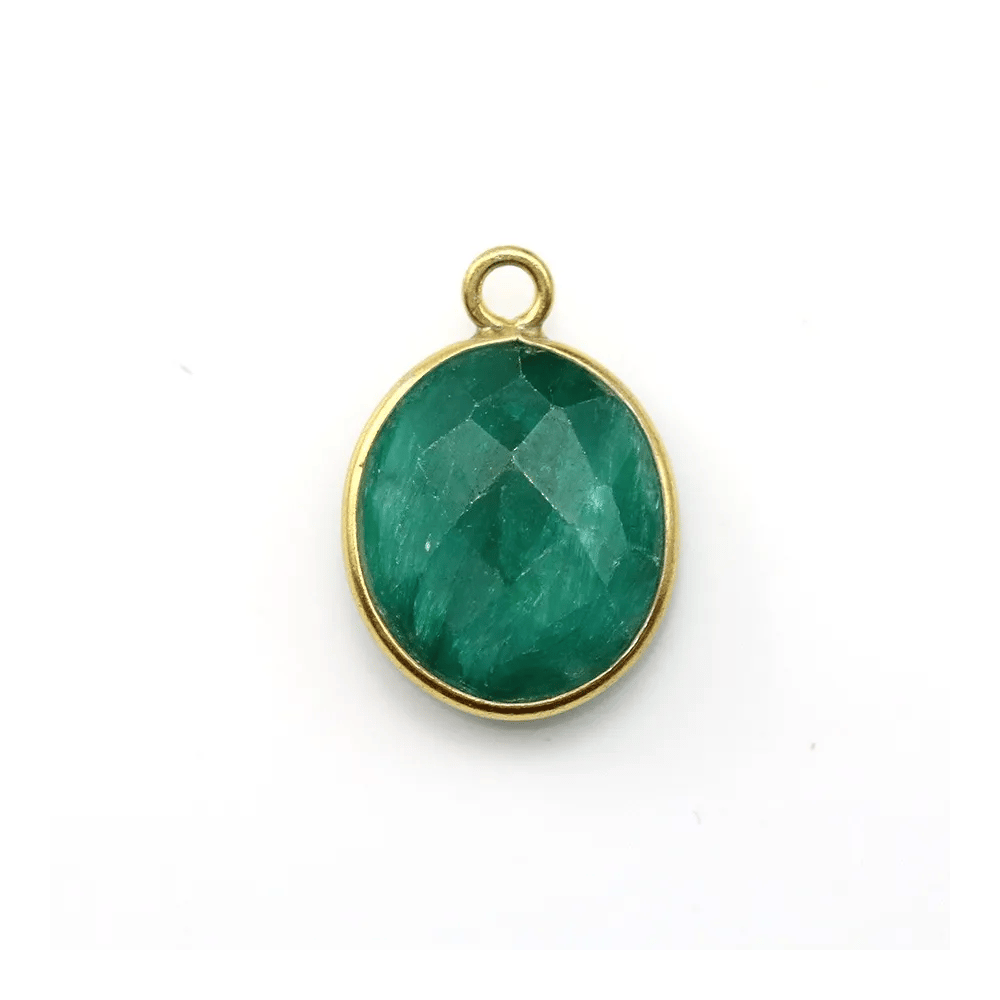 Pierre traitée de couleur émeraude ovale sertie sur argent doré 11x13mm x 1pc