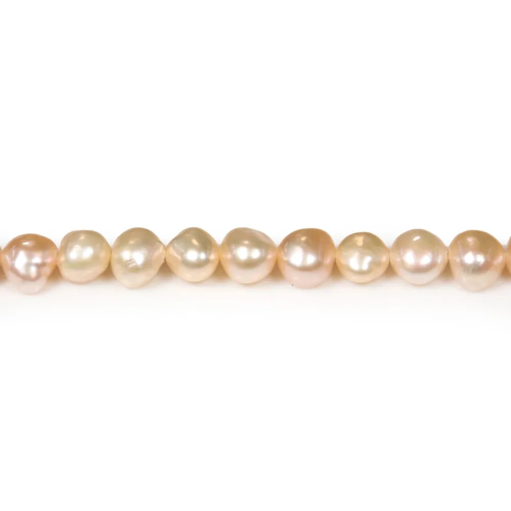 Perles de culture d'eau douce, saumon, baroque, 6-7mm x 35cm