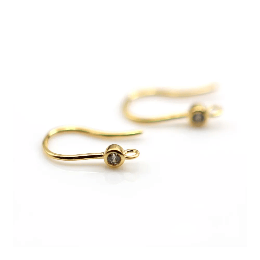 Crochet d'oreille 8x14mm , plaqué "flash " or sur laiton avec zirconium x 2pcs