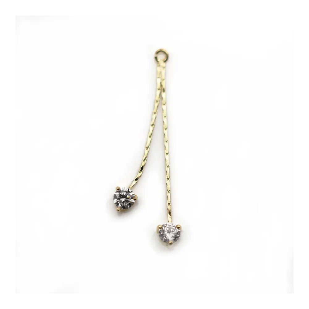 Breloque 40mm avec zirconium, plaqué par "flash" or sur laiton x 2pcs