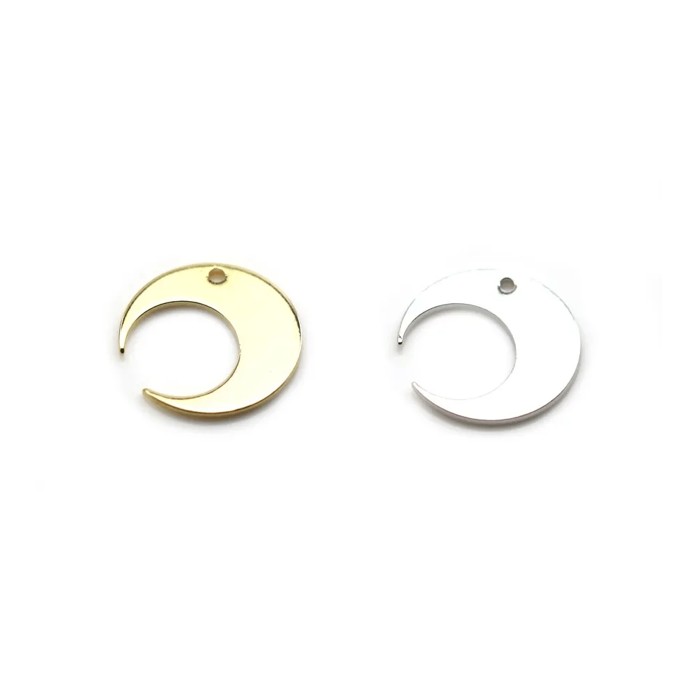 Breloque en forme de lune, plaqué par "flash" or sur laiton 14mm x 4pcs