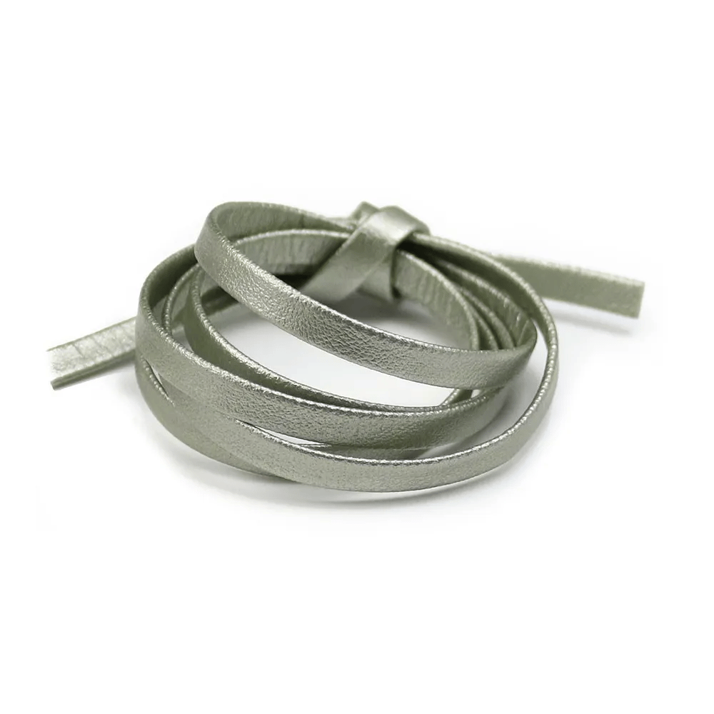 Cuir synthétique, de forme plate, de couleur gris-vert, 5mm x 90cm