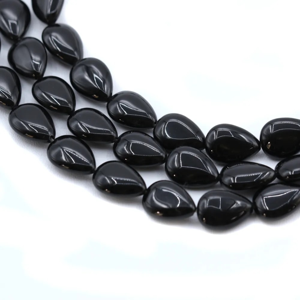 Onyx noir, goutte plate, 9x13mm x 40cm