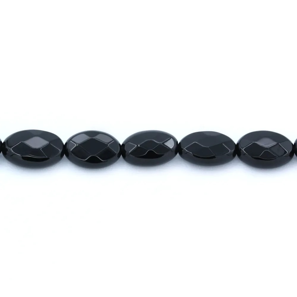 Agate de couleur noire, en forme d'ovale facetté, 8 * 12mm x 4pcs