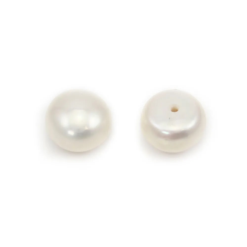 Freshwater cultured pearls, half-perforated, white, button, 9-9.5mm x 2pcs