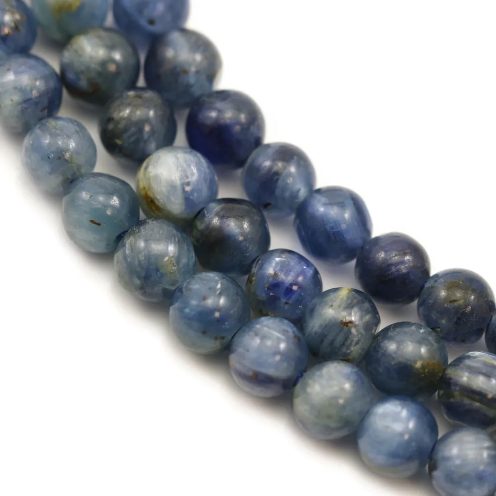 Cyanite ronde 5-5.5mm x 39cm
