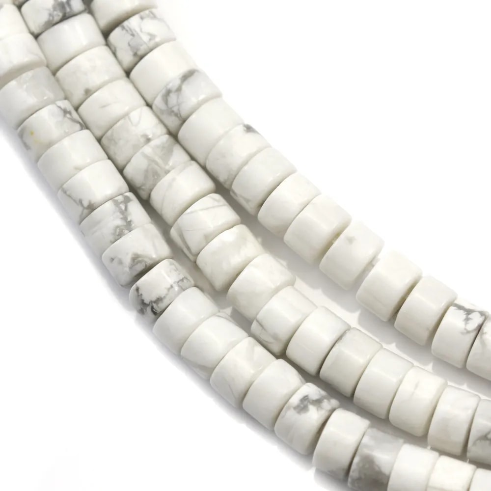 Howlite blanche, en forme de rondelle, 2x4.5mm x 39cm
