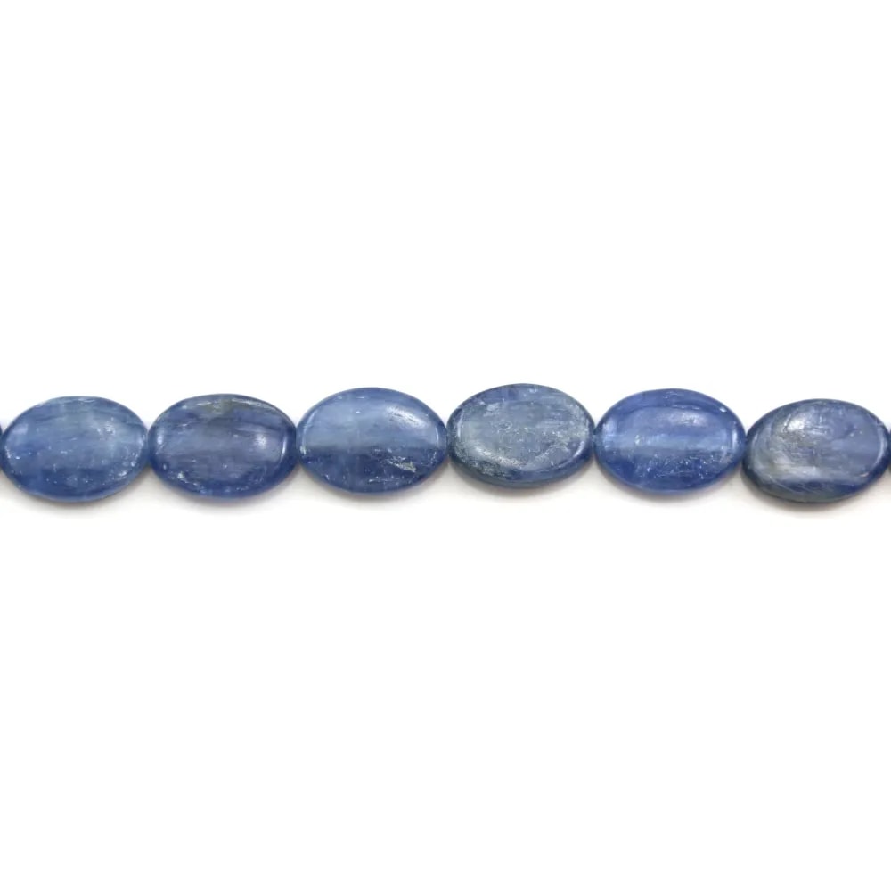 Cyanite ovale 10x14mm x 1pc