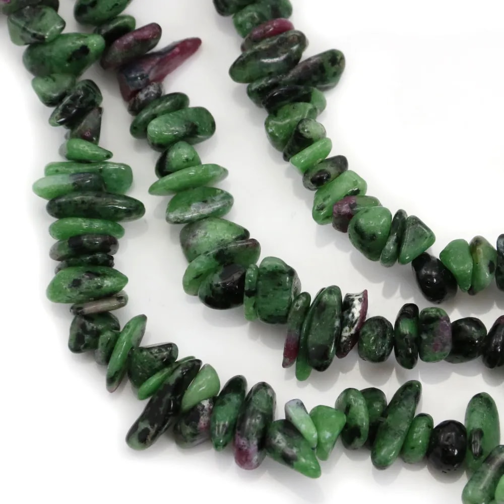 Ruby Zoisite en forme chips x 80cm