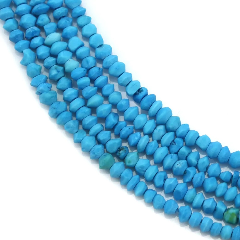 Turquoise reconstituée bleu, en forme de chips, 1 * 1.5mm x 37cm
