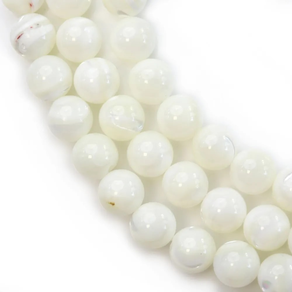 Nacre blanche en boule sur fil 8mm x 40cm