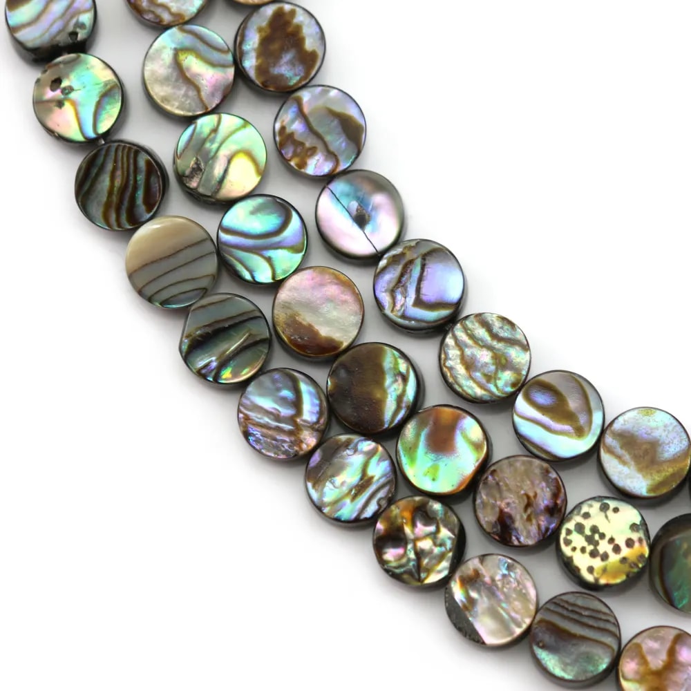 Nacre d'ormeau en rond plat sur fil 6mm x 40cm
