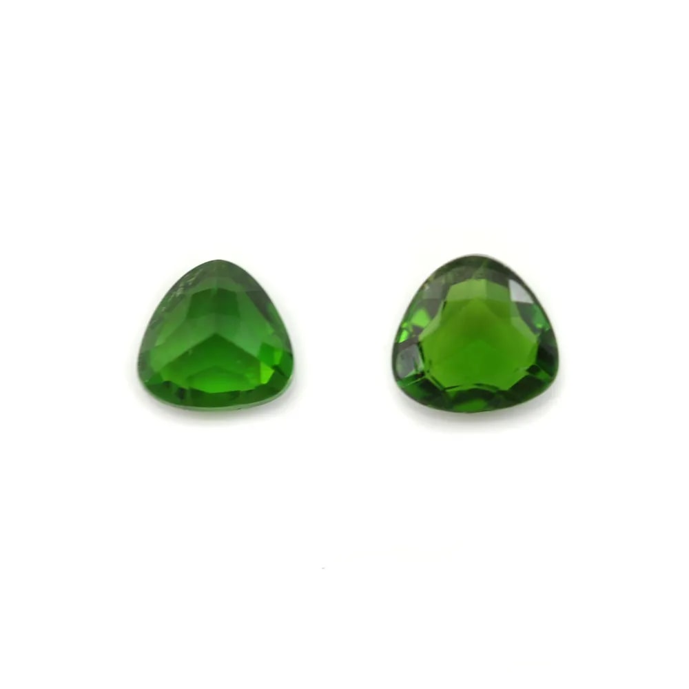 Tourmaline verte à sertir, taille trillion x 1pc