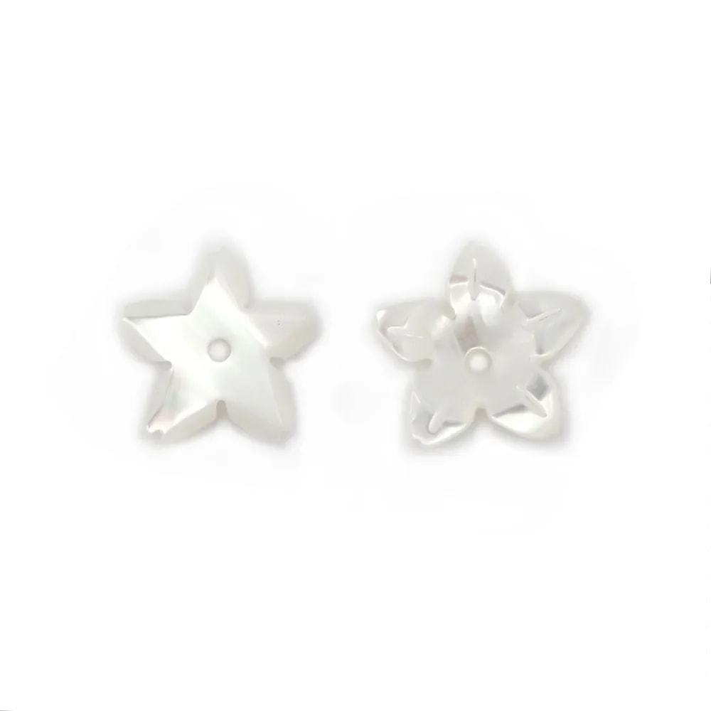 Nacre blanche en fleur à 5 pétales 8mm x 1pc
