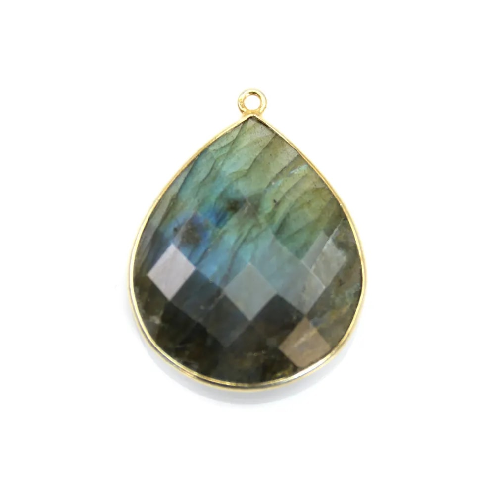 Labradorite pendant set in golden silver, in shape of a drop 26x31mm x 1pc