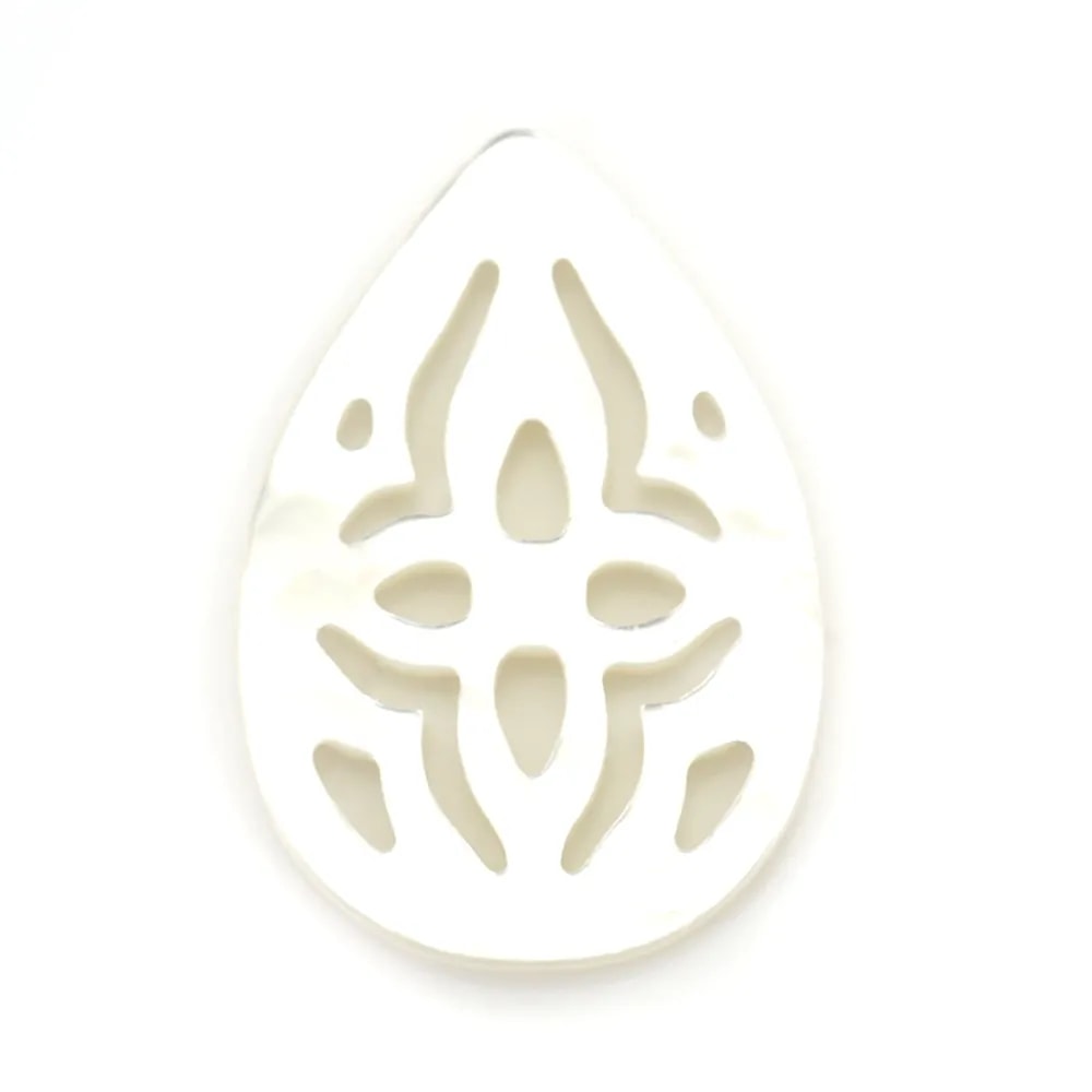 Nacre blanche ajourée en forme de goutte 10x14mm x 1pc