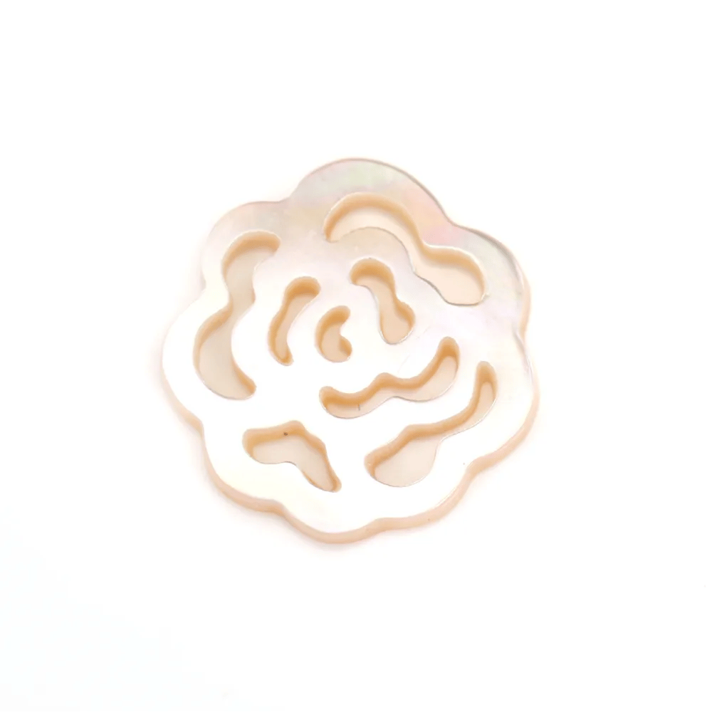 Nacre rose ajourée en fome de fleur 14mm x 1pc