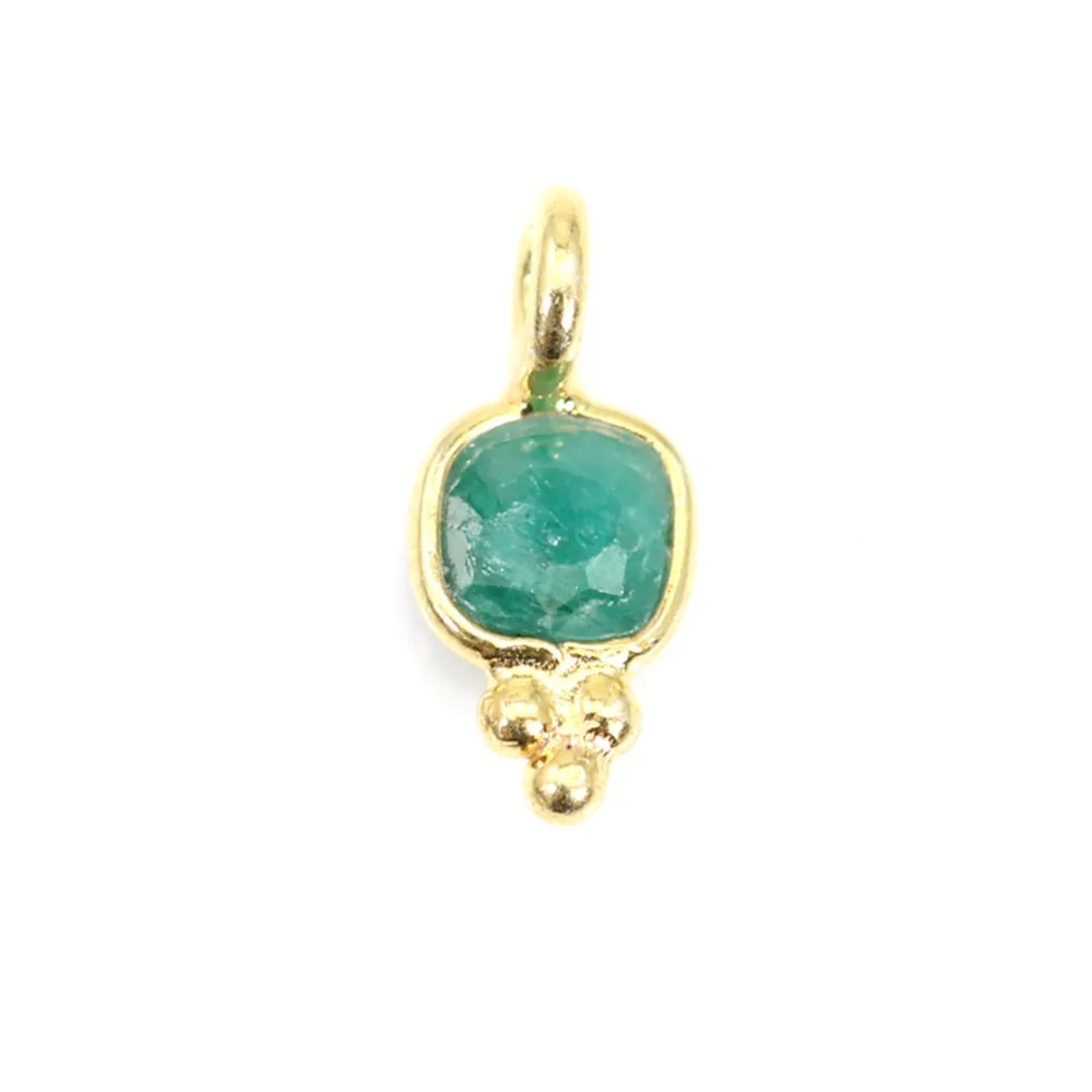 Breloque Agate verte carré facetté serti argent 925 doré à l'or fin 5x11mm x 1pc