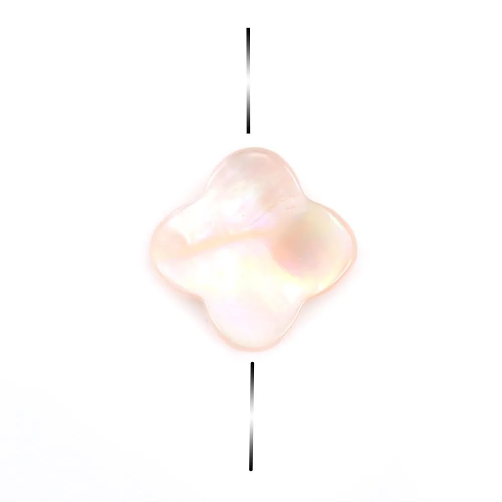 Nacre rose en forme de trèfle 6mm x 4 pcs