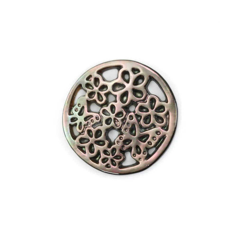 Nacre grise et ronde avec fleurs et papillons ajourés 18mm x 1pc