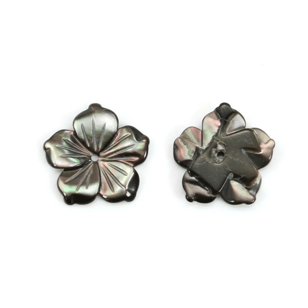 Nacre grise en forme de fleur à 5 pétales 15mm x 1pc