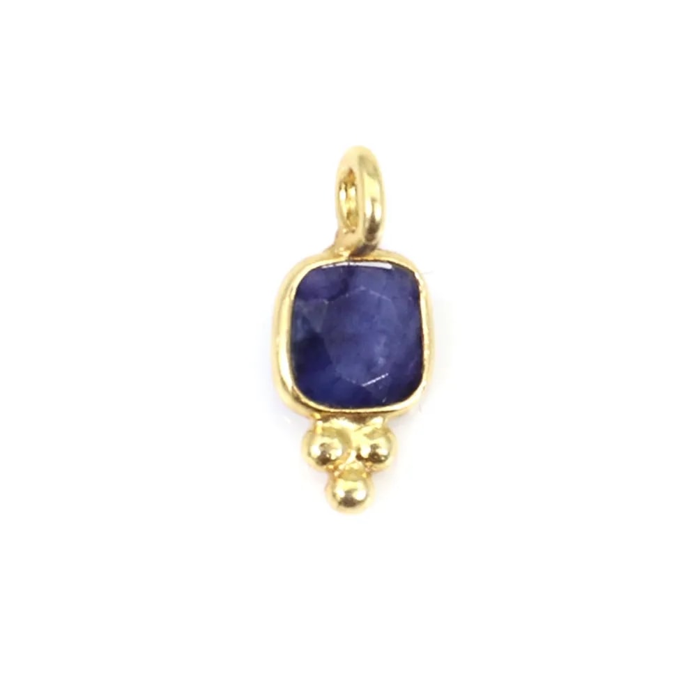 Breloque Pierre teintée couleur Saphir carré facetté serti argent 925 doré à l'or fin 5x11mm x 1pc