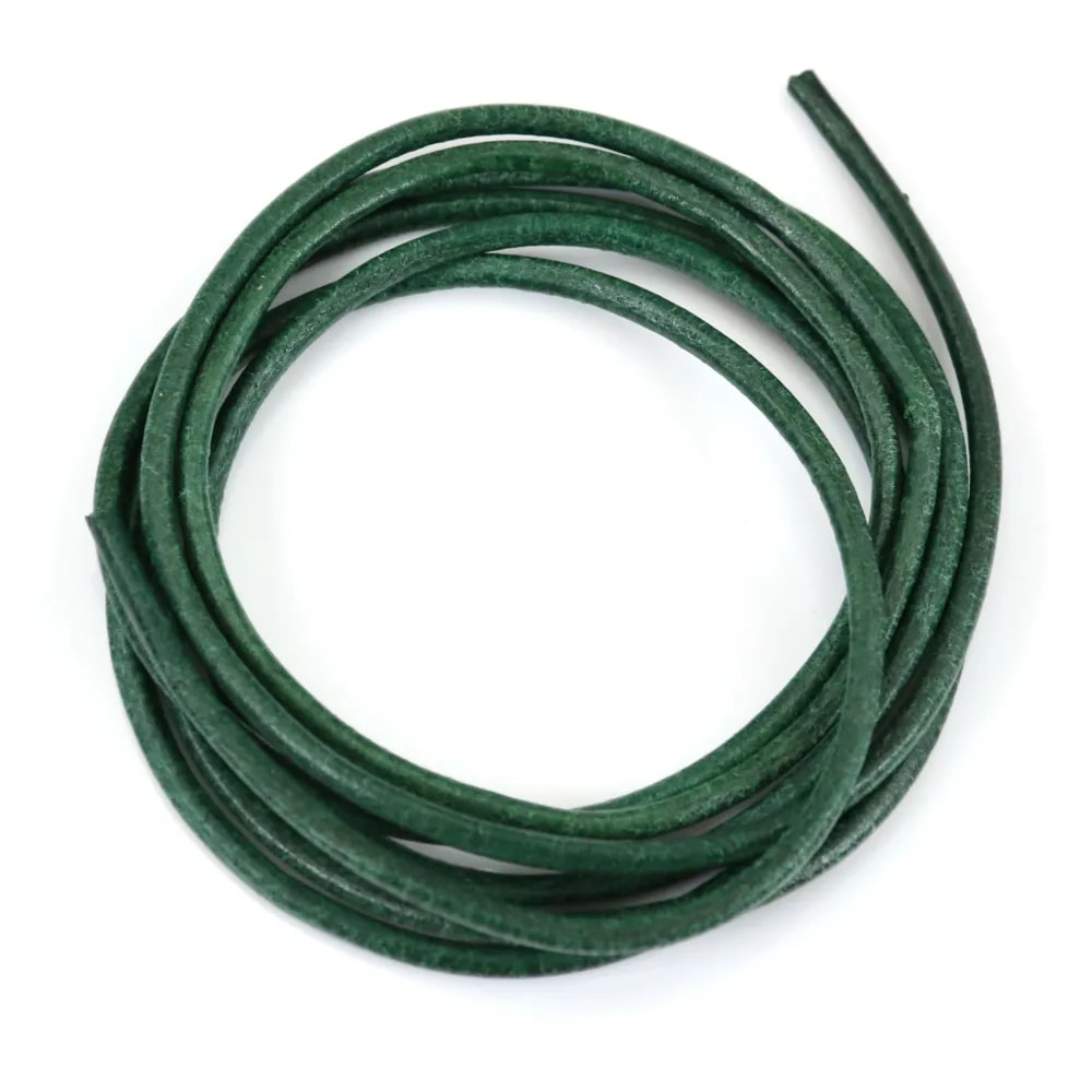 Ruban de cuir vachette vert 2mm x 1m