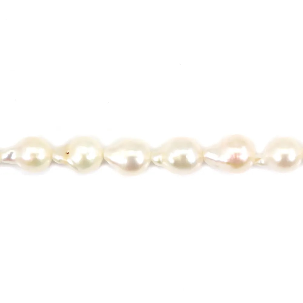 Freshwater cultured pearl, white, baroque drop, 6-7mm x 36cm