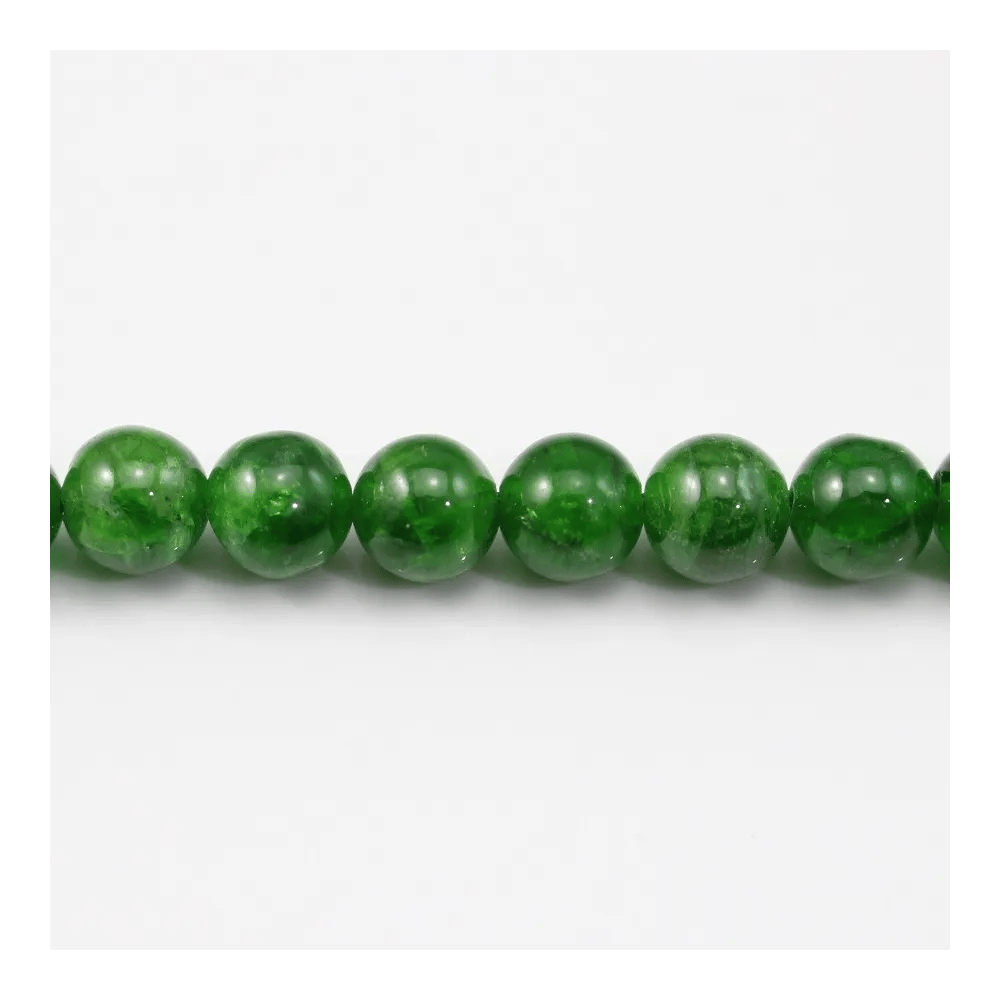 Tsavorite round  5mm x 40cm
