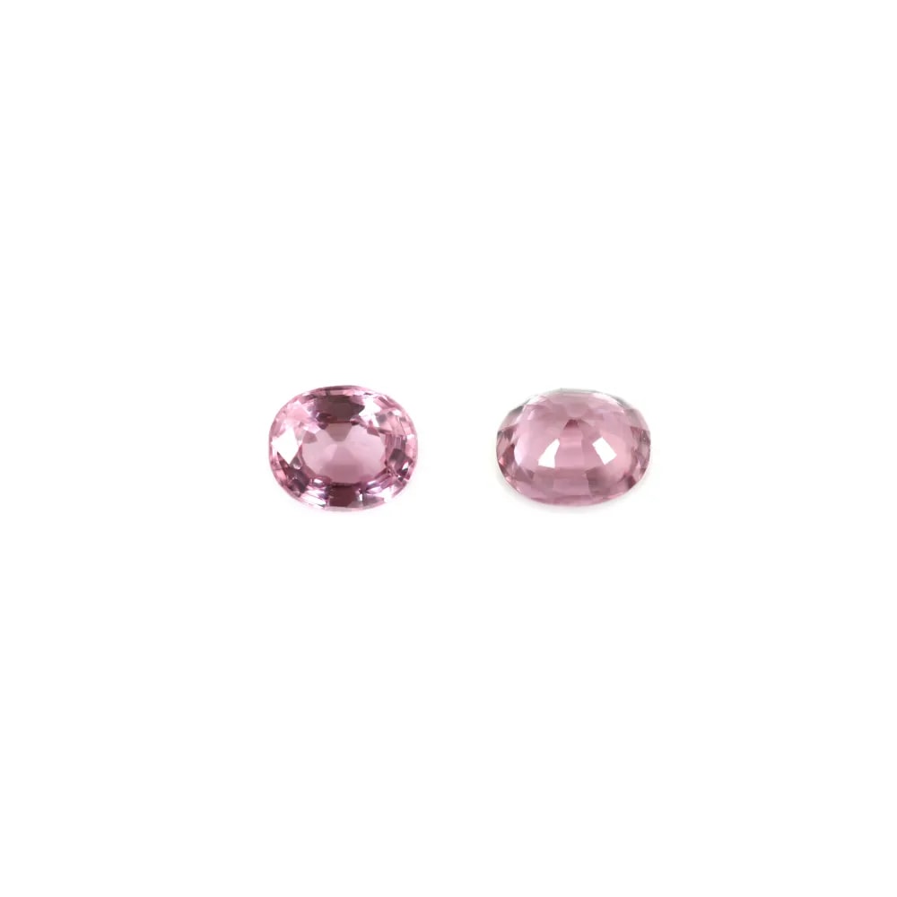 Espinela rosa engastada, talla ovalada 5x6mm x 1 ud.