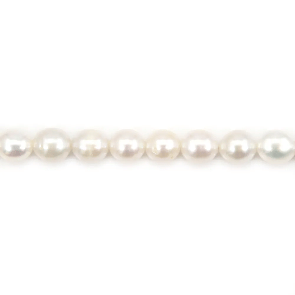 Freshwater cultured pearl, white, olive, 4.5-5mm x 36cm
